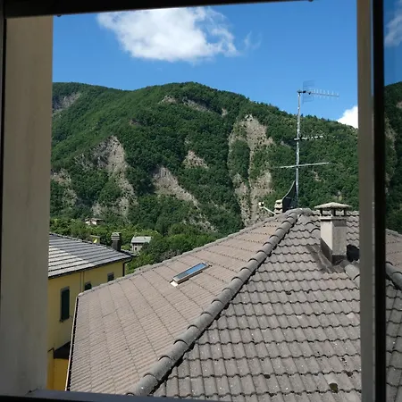 Апартаменты Discover Appennino - Via Roma 72, 11- Монтекрето